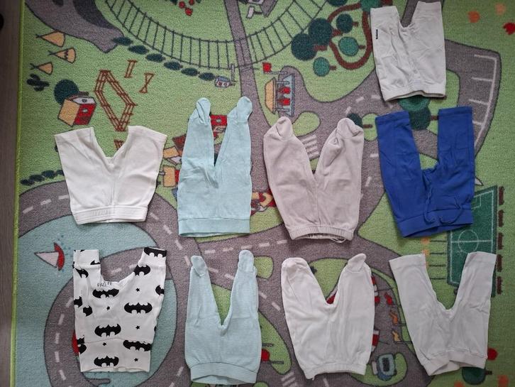 Baby pakketje 1(3): 50-59cm, Kinderen en Baby's, Babykleding | Maat 50, Zo goed als nieuw, Jongetje of Meisje, Overige typen, Ophalen of Verzenden