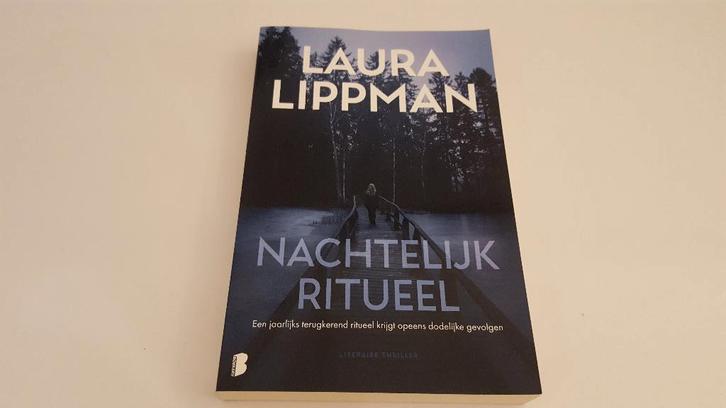 Boek: Nachtelijk ritueel, van Laura Lippman, Boeken, Thrillers, Zo goed als nieuw, Ophalen of Verzenden