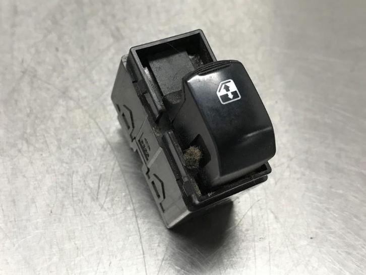 COMMUTATEUR VITRES ELECTRIQUES Rexton (|96190777|), Autos : Pièces & Accessoires, Autres pièces automobiles, SsangYong, Utilisé