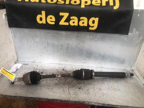 Aandrijfas rechts-voor van een Ford Focus, Auto-onderdelen, Remmen en Aandrijving, Ford, Gebruikt, 3 maanden garantie, Ophalen of Verzenden