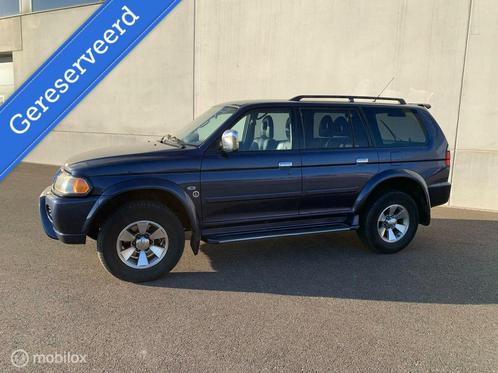 Mitsubishi Pajero Sport 3.0 V6 4WD AUTOMAAT CRUISECONTROL, Auto's, Mitsubishi, Particulier, Te koop, Pajero Sport, 4x4, Airconditioning