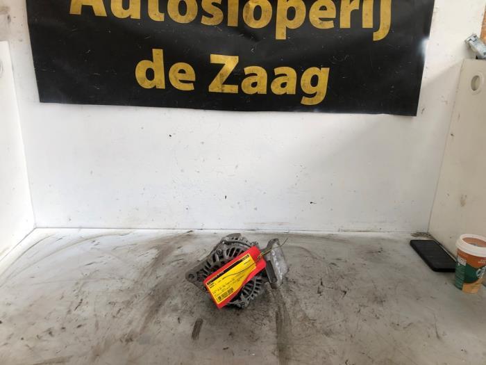 Dynamo van een Mazda 2., Auto-onderdelen, Motor en Toebehoren, Mazda, Gebruikt, 3 maanden garantie, Ophalen of Verzenden