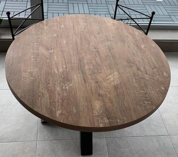 Ronde Eettafel met kruispoot, Huis en Inrichting, Tafels | Eettafels, Ophalen, Rustiek, Rond, Zo goed als nieuw