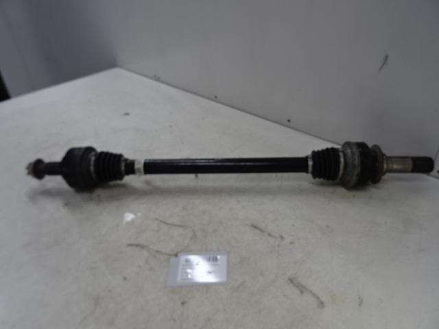 AANDRIJFAS LINKS ACHTER Alfa Romeo Stelvio (949) (10380498), Auto-onderdelen, Remmen en Aandrijving, Alfa Romeo, Gebruikt
