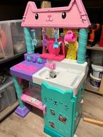 Gabby poppenhuis keuken+microgolfoven, Ophalen, Zo goed als nieuw, Poppenhuis