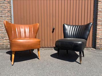 Vintage cocktailstoelen (leder/2st) beschikbaar voor biedingen