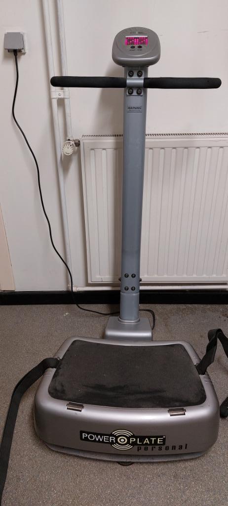 power plate, Sport en Fitness, Fitnessapparatuur, Zo goed als nieuw, Trilplaat, Armen, Benen, Borst, Buik, Rug, Aluminium, Ophalen
