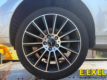 AMG Velgen 18Inch Mercedes C Klasse w204 2007-2014, Auto-onderdelen, Ophalen of Verzenden, Gebruikt, Personenwagen, Velg(en)