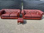 Twee Engelse Chesterfield zetels roodbruin GRATIS GELEVERD!, Antiek en Kunst, Ophalen of Verzenden
