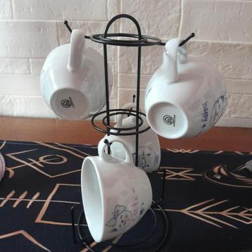 Tasses et porte tasse beschikbaar voor biedingen