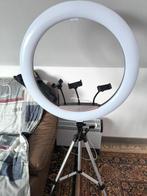 TikTok RGB ringlamp.22 duim met statief en afstandsbed- 100€, Ophalen, Zo goed als nieuw