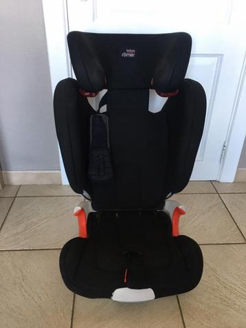 Réhausseur enfant Britax Romer kidfix II 3.5 ans - 12 ans beschikbaar voor biedingen