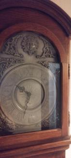 Horloge ancienne, Enlèvement