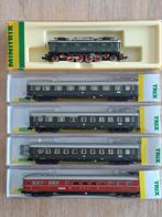 Minitrix 2974 met 4 x schurzenwagen dsg, Hobby en Vrije tijd, Modeltreinen | N-Spoor, Ophalen of Verzenden, Zo goed als nieuw