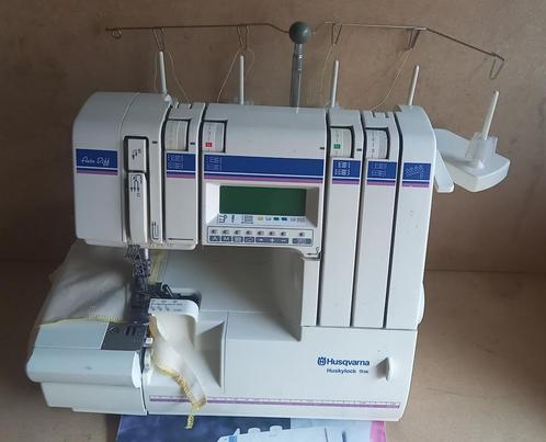 Husqvarna Overlocker-Recoverer, perfecte staat + garantie, Hobby en Vrije tijd, Naaimachines en Toebehoren, Zo goed als nieuw