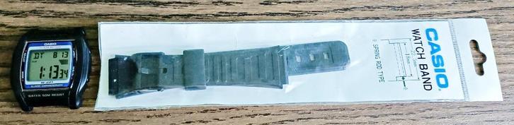 Montre Casio W-201-2 neuve + bracelet Casio compatible neuf, Handtassen en Accessoires, Sporthorloges, Nieuw, Blauw, Waterdicht