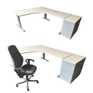 Hoekbureau Pami 200x180x 80 cm hoogte instelbaar onderstel beschikbaar voor biedingen
