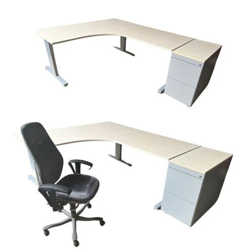 Hoekbureau Pami 200x180x 80 cm hoogte instelbaar onderstel, Huis en Inrichting, Bureaus, Gebruikt, Bureau, In hoogte verstelbaar