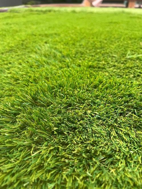 Kunstgras reststuk 2m x 2.5m, Tuin en Terras, Gras en Kunstgras, Nieuw, Kunstgras, 20 m² of meer, Ophalen
