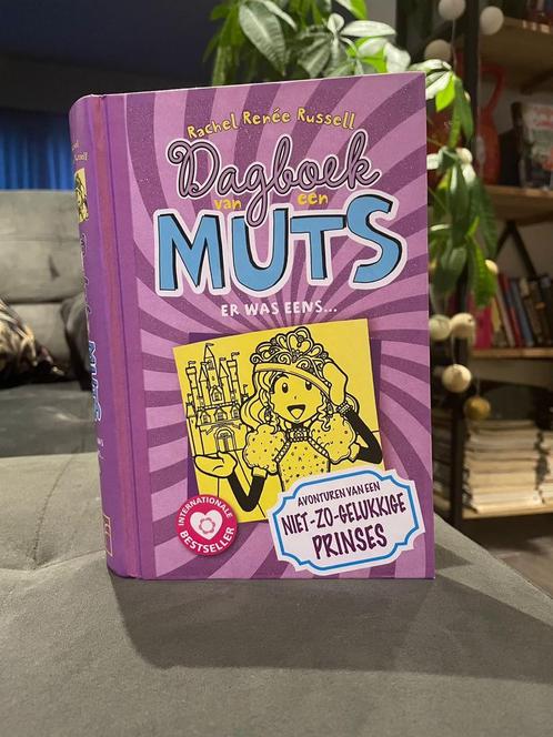 Rachel Renée Russell - Er was eens..., Boeken, Kinderboeken | Jeugd | 10 tot 12 jaar, Zo goed als nieuw, Ophalen of Verzenden