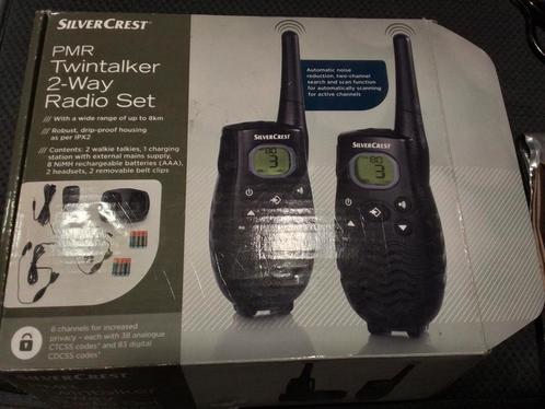Walkie Talkies, incl. headsets + charger | NIEUW in de doos, Telecommunicatie, Portofoons en Walkie-talkies, Nieuw, Ophalen of Verzenden