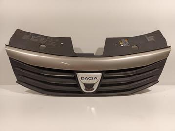 GRILLE Dacia Sandero I (BS) (01-2008/06-2013) beschikbaar voor biedingen