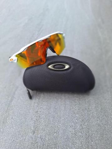 Oakley Radar Fietsbril beschikbaar voor biedingen