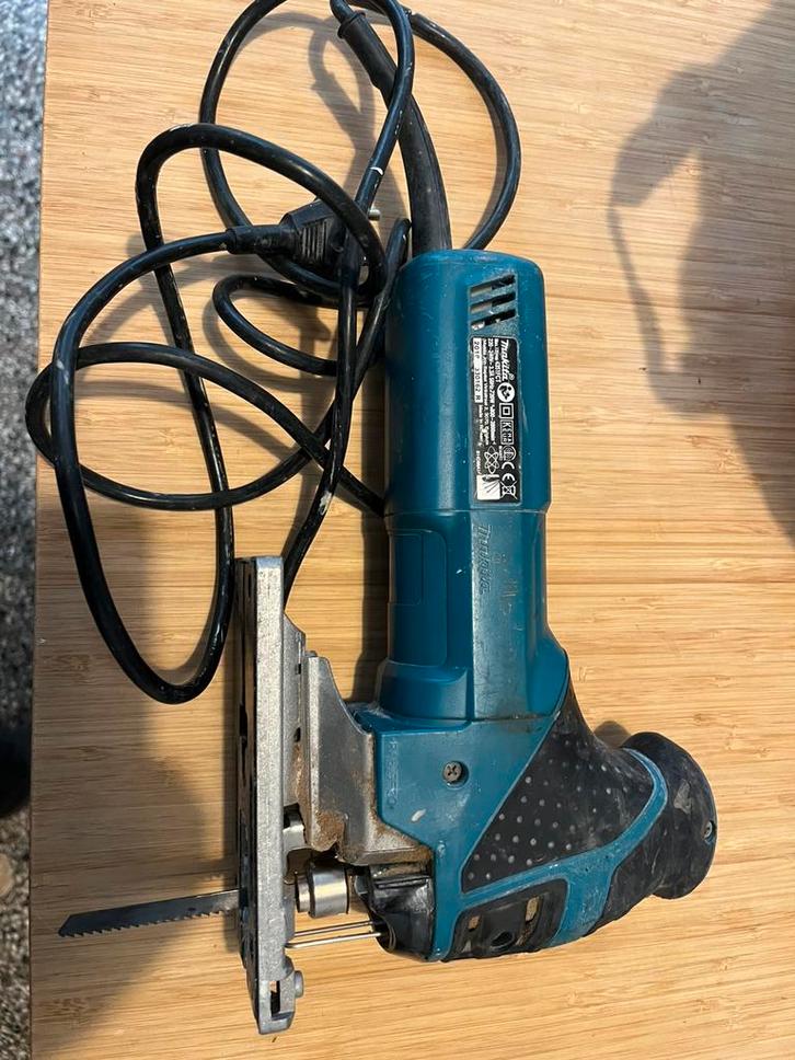 Scie sauteuse Makita, Bricolage & Construction, Outillage | Scies mécaniques, Comme neuf, Scie sauteuse, Scie sauteuse, Enlèvement ou Envoi