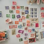 Oude postzegel., Ophalen