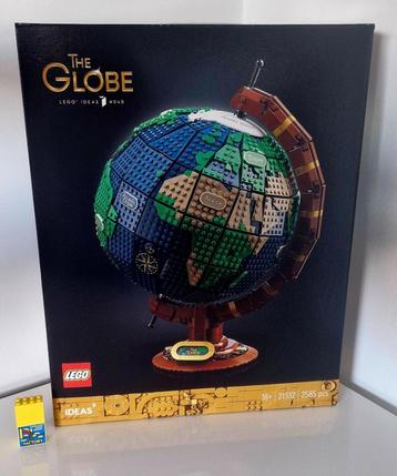 Lego 21332 Wereldbol / The Globe beschikbaar voor biedingen