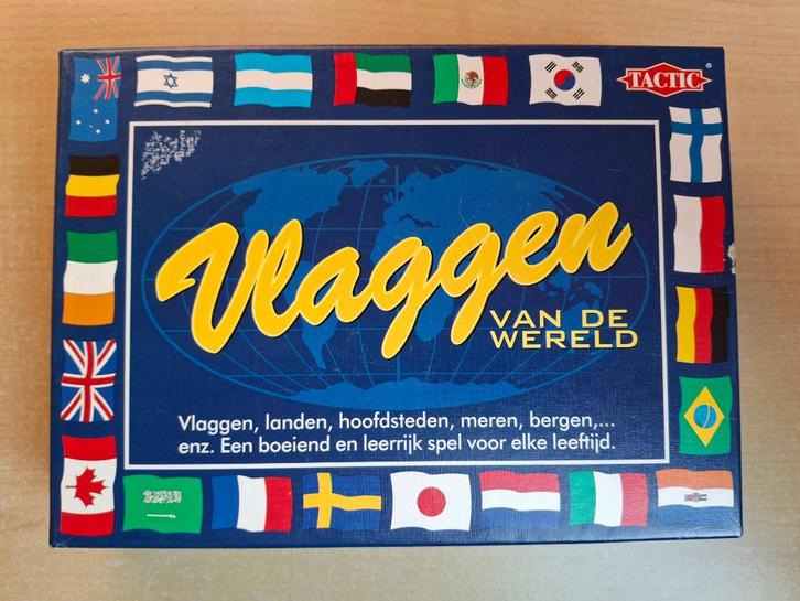 Gezelschapsspel “VLAGGEN van de Wereld”, Hobby en Vrije tijd, Gezelschapsspellen | Kaartspellen, Zo goed als nieuw, Een of twee spelers