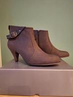 Bottines, Neuf, Enlèvement ou Envoi, Brun, Boots et Botinnes