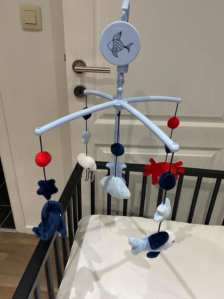 Hemelsblauwe muziekmobiel, Kinderen en Baby's, Speelgoed | Babyspeelgoed, Zo goed als nieuw, Mobiel, Ophalen