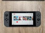 Nintendo Switch 2020 (v2) + boîte + Carte SD 128gb + 1jeu, Switch 2019 Upgrade, Avec 1 manette, Enlèvement, Utilisé