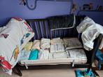 bed met allerlei accessoires, Ophalen, Gebruikt