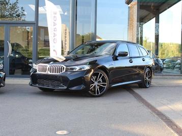 BMW 3 Serie 320 e Touring M Sport / PANO / HUD / CAM / BLIND beschikbaar voor biedingen