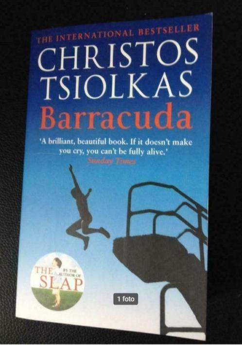 Barracuda (Christos Tsiolkas) - roman over sport - zwemmen, Boeken, Romans, Zo goed als nieuw, Ophalen of Verzenden