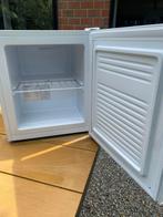 Diepvriezer tafelmodel, Elektronische apparatuur, Vriezers en Diepvrieskisten, Minder dan 85 cm, Minder dan 60 cm, Zo goed als nieuw
