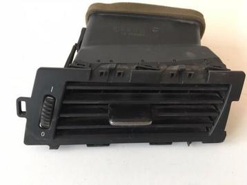 Dashboard Luchtrooster BMW 5 Serie E60 ORIG 64226910732 beschikbaar voor biedingen