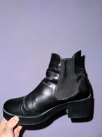 Tamaris bottines noires en cuir no 38, Vêtements | Femmes, Chaussures, Tamaris, Porté, Noir, Boots et Botinnes