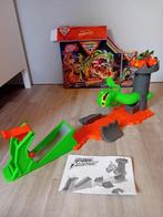 Monster Jam Dueling Dragon Stunt Speelset, Kinderen en Baby's, Ophalen of Verzenden, Zo goed als nieuw, Handmatig