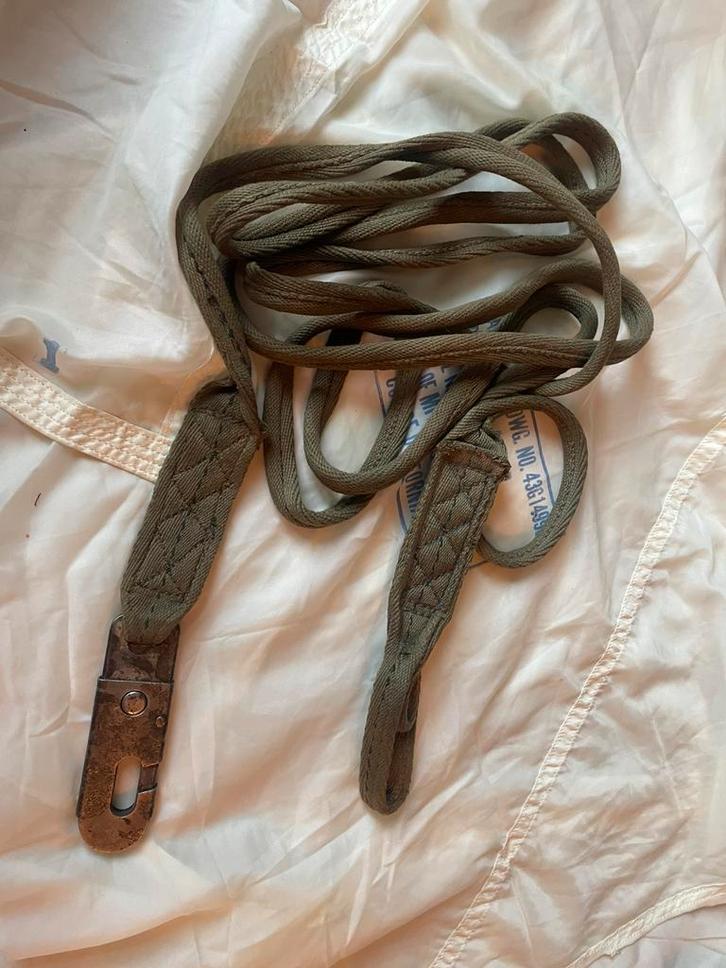 Us ww2 static line t5 parachute en ander spul, Collections, Objets militaires | Seconde Guerre mondiale, Armée de l'air, Enlèvement ou Envoi