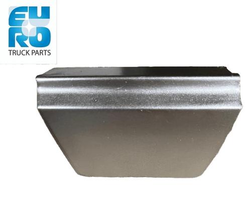 BUMPER COVER IVECO STRALIS 2013 LINKS 504215132A, Auto-onderdelen, Vrachtwagen-onderdelen, Iveco, Carrosserie en Plaatwerk, Nieuw