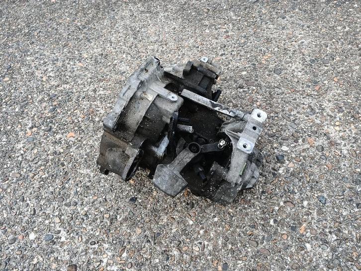 Versnellingsbak Volkswagen Scirocco III/1.4TSi/ 160pk 2008, Autos : Pièces & Accessoires, Transmission & Accessoires, Volkswagen