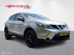 Nissan Qashqai 1.6 dCi Connect Edition / Panodak / Trekhaak, Zwart, Parkeersensor, 115 g/km, Qashqai