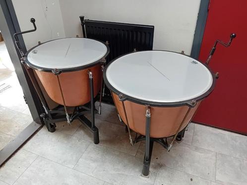 2 slinger pauken, vintage kurbelpauken, 22" en 26", Musique & Instruments, Batteries & Percussions, Utilisé, Autres marques, Enlèvement