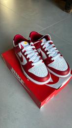 Nike Dunk Low Retro Gym red - white NIEUW, Neuf, Autres couleurs, Nike, Enlèvement