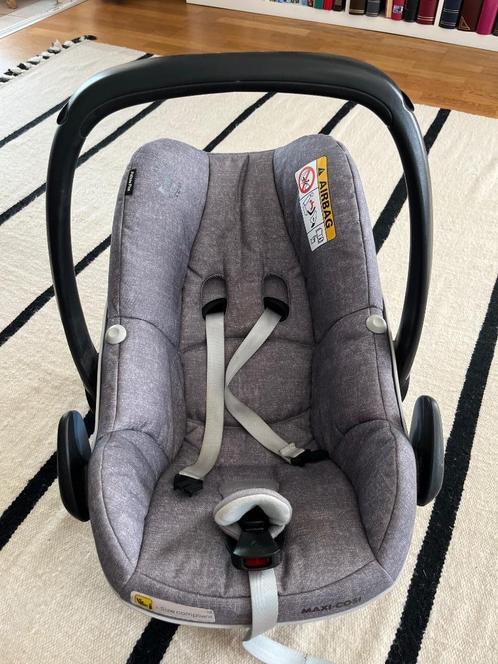 Maxi Cosi Pebble Plus + FamilyFix One I-Size Isofix basis, Enfants & Bébés, Sièges auto, Utilisé, Maxi-Cosi, 0 à 13 kg, Isofix