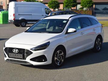 Hyundai i30 i30 Kombi 1.0 T-GDI Advantage full option! beschikbaar voor biedingen