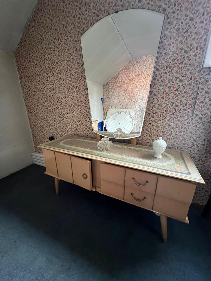 Retro jaren 60 kaptafelkast (deel van volledige set), Huis en Inrichting, Tafels | Kaptafels, Zo goed als nieuw, Ophalen